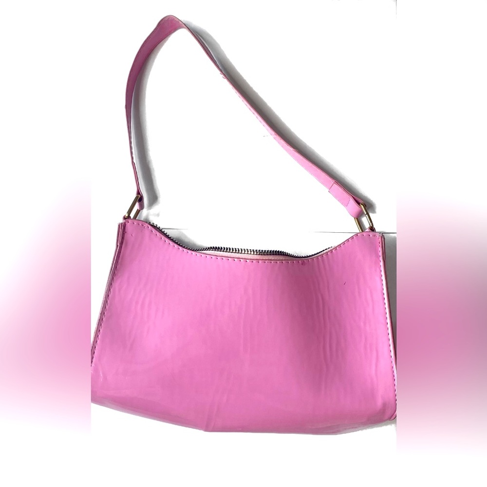 Barbie Pink shoulder bag.